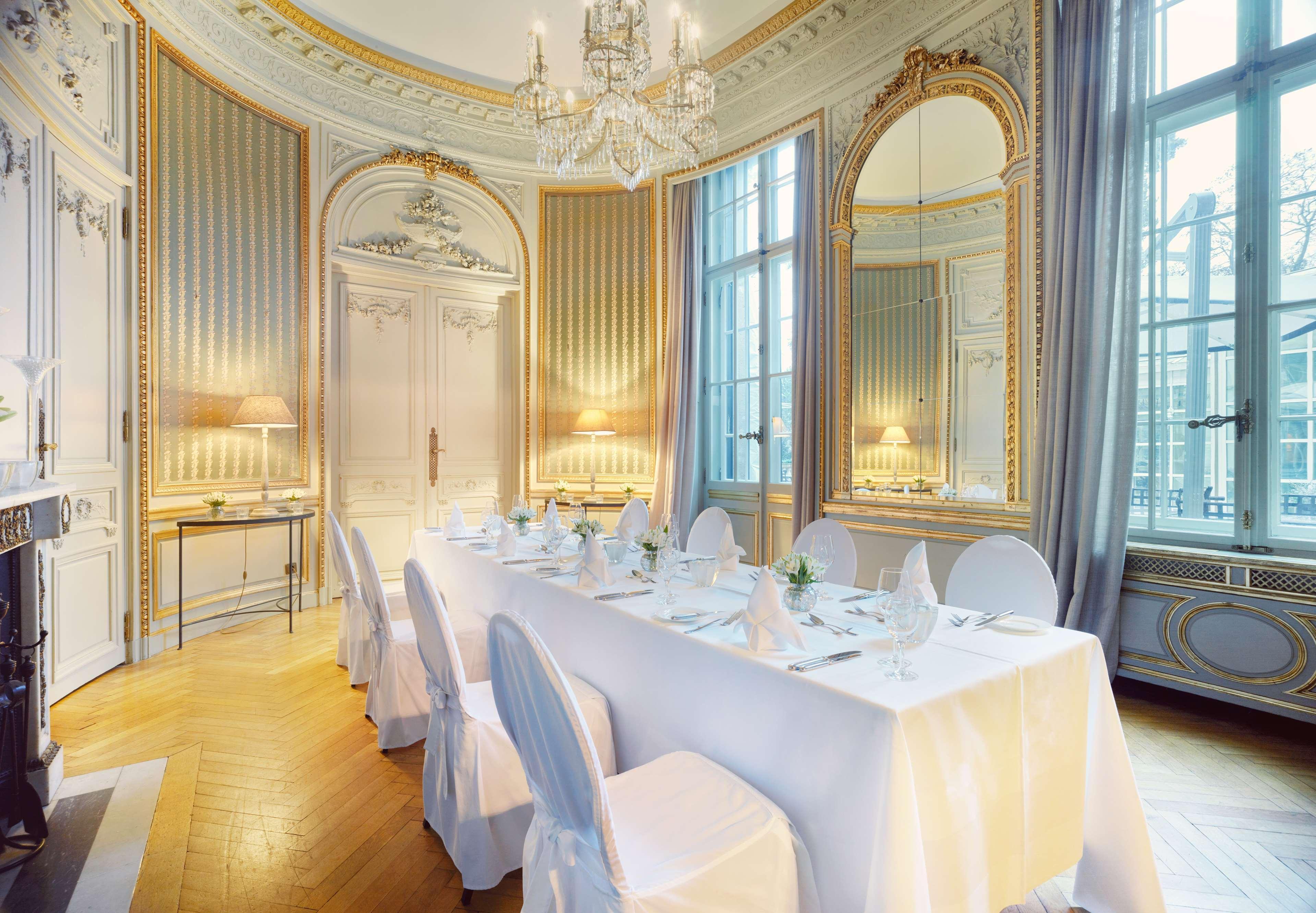 Schlosshotel Berlin Bagian luar foto The Mirror Room