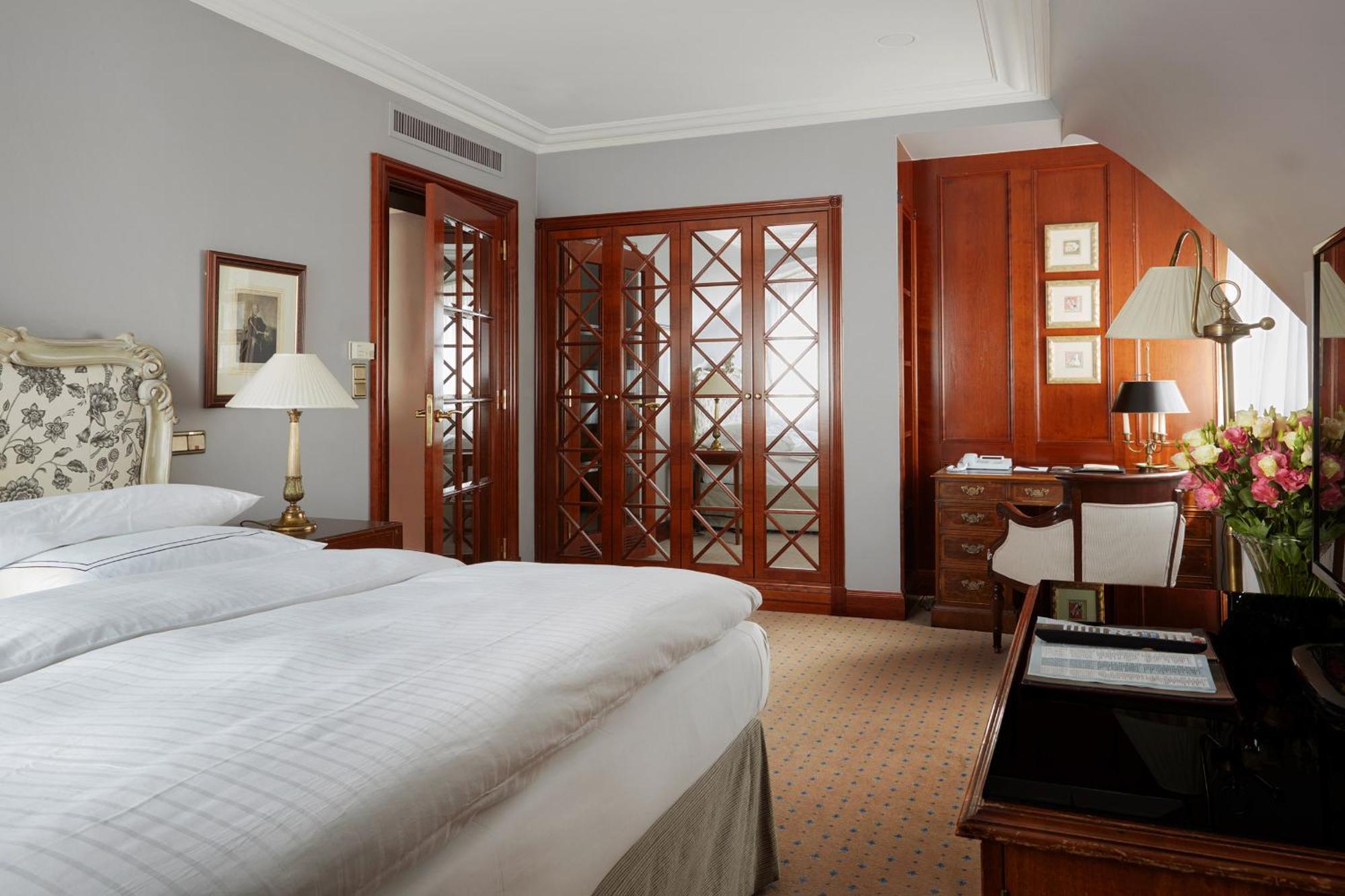 Schlosshotel Berlin Ruang foto